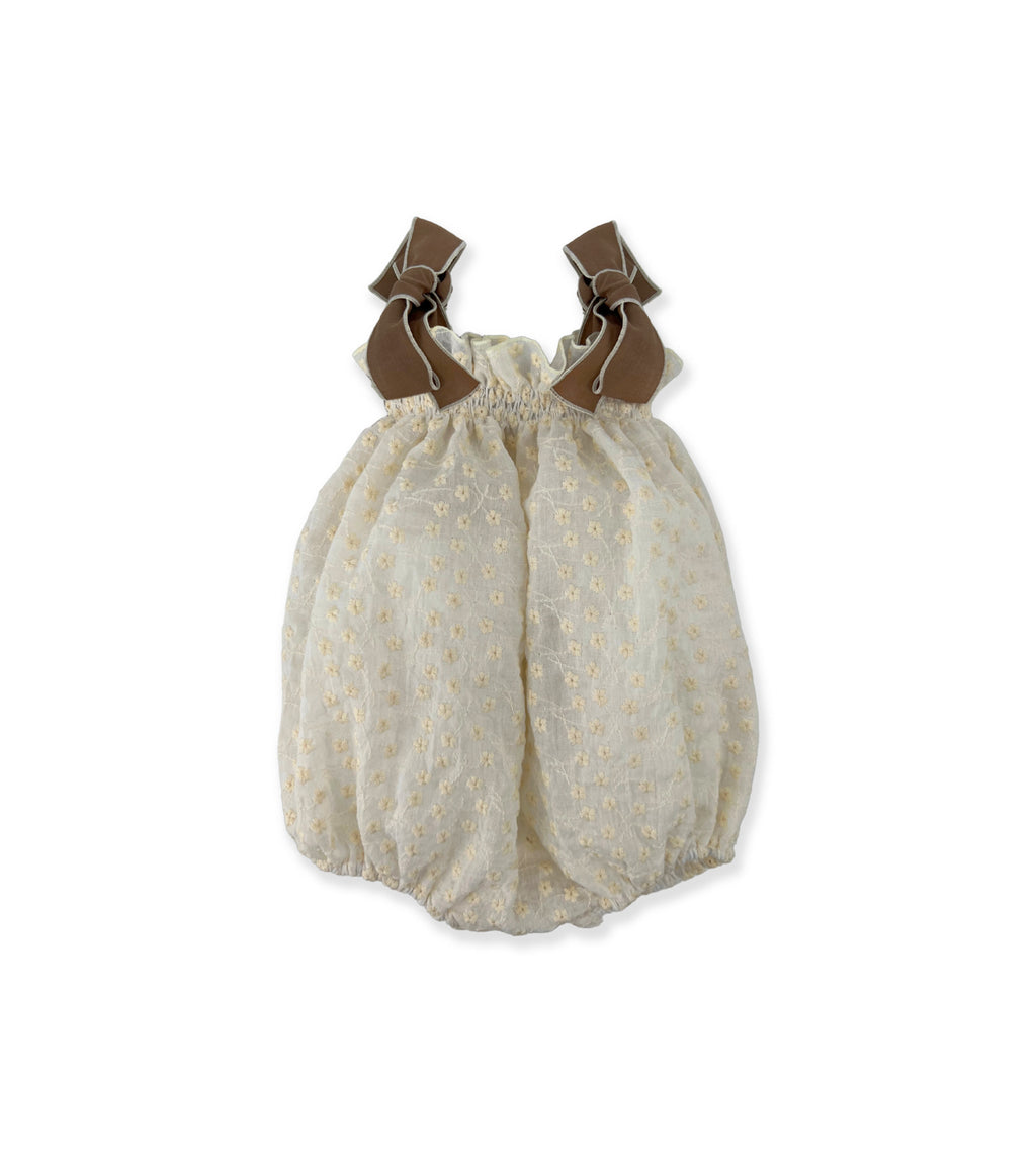 La Stupenderia CREAM ROMPER WITH BOWS