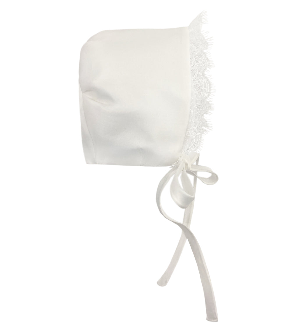 La Stupenderia SILK WHITE BONNET WITH LACE