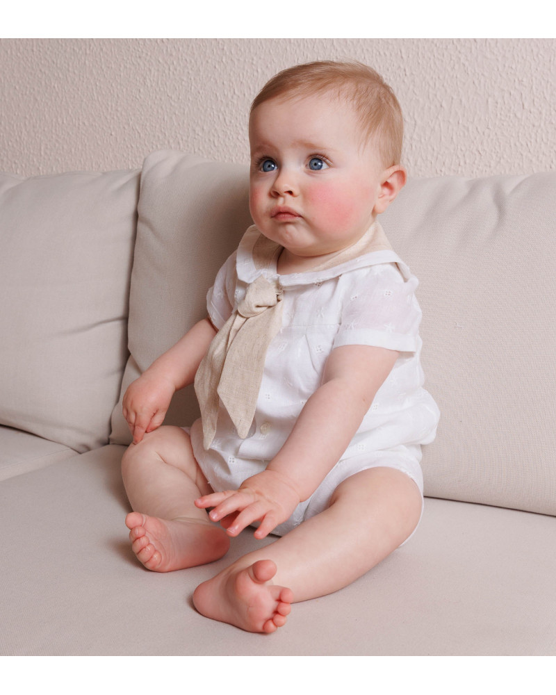 PAGLIACCETTO BIANCO RICAMATO