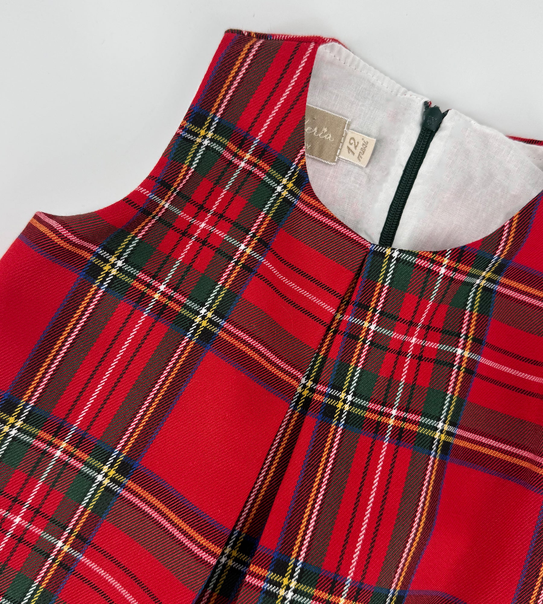 RED SCOTTISH TARTAN SET